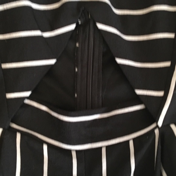 Be piece suit - Picture 3 of 3